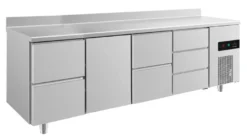 A&S Kühltisch -2 bis +8°C 2330x700x850mm mit 1x Tür, 2x zwei Schubladen und 1x 3 Schubladen u. Aufkantung (4ZTZDA)