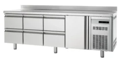 Bäckereikühltisch Premium 1/6 mit Aufkantung