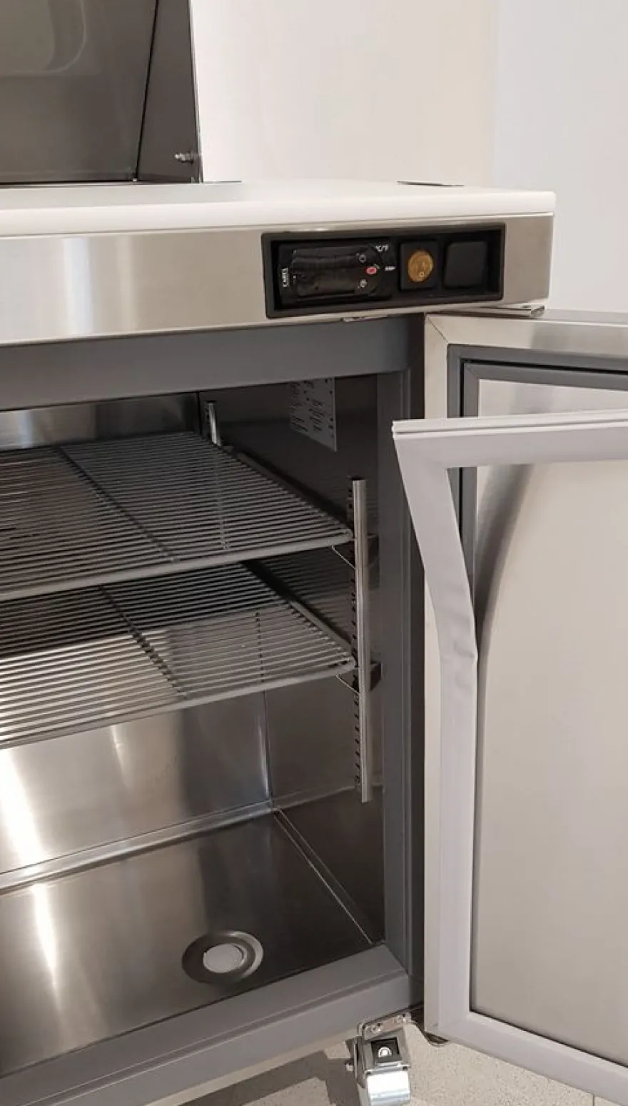 Coreco Saladette US Range 1800 - 3/0