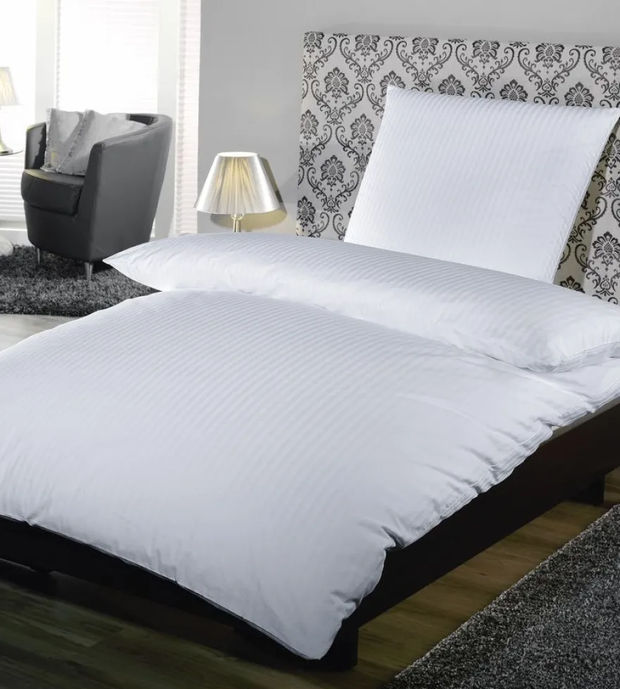 Deckenbezug, Satin Feinstreifen 10 mm - 160 x 230 cm + 30 cm HV