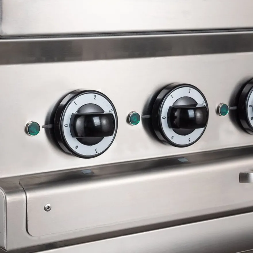 Elektroherd Serie 700 - 70/70mit Elektrobackofen, Umluft - 4 quadratische, abgesenkte Kochfelder - 12,6 kW