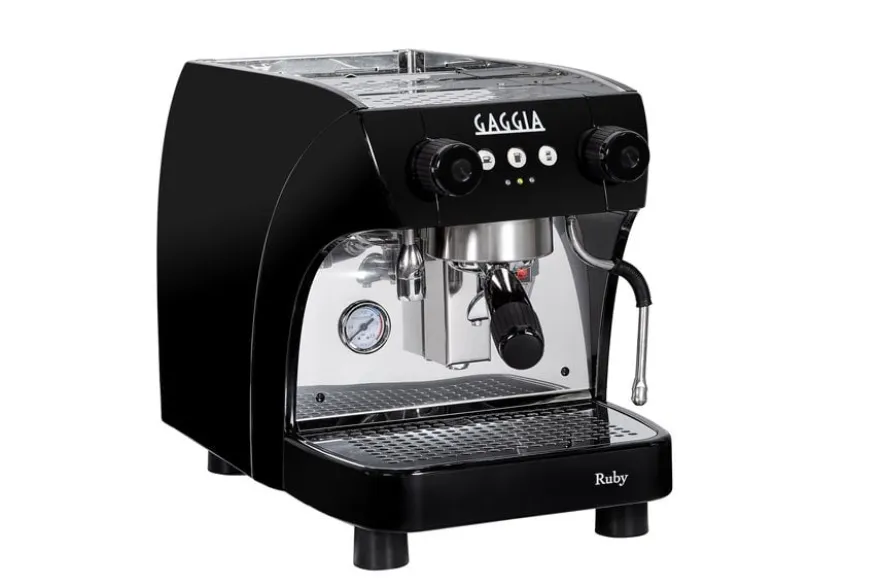Gaggia Milano Siebträgermaschine RUBY PRO 1-Gruppig, Festwasseranschluss, schwarz, inkl. Aufstellung