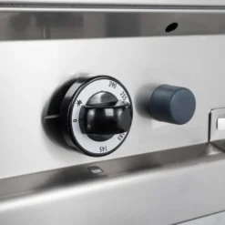 Gasgrillplatte Serie 700 - 70/70 - ½ glatt, ½ gerillt