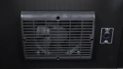 Gastro-Cool DC130 Getränkekühlschrank Slim ECO STAR 150 Liter schwarz/schwarz, LED, super sparmsam