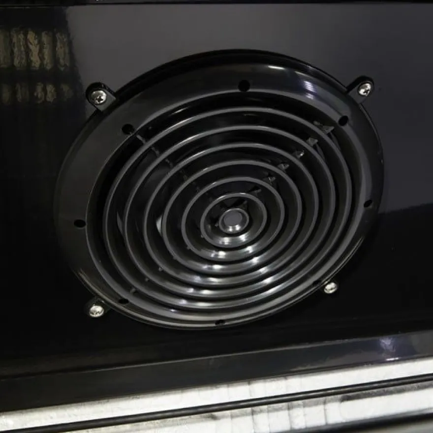 Gastro-Cool DC400 Getränkekühlschrank ECO STAR 400 Liter mit Werbedisplay schwarz/weiß, LED, super sparsam