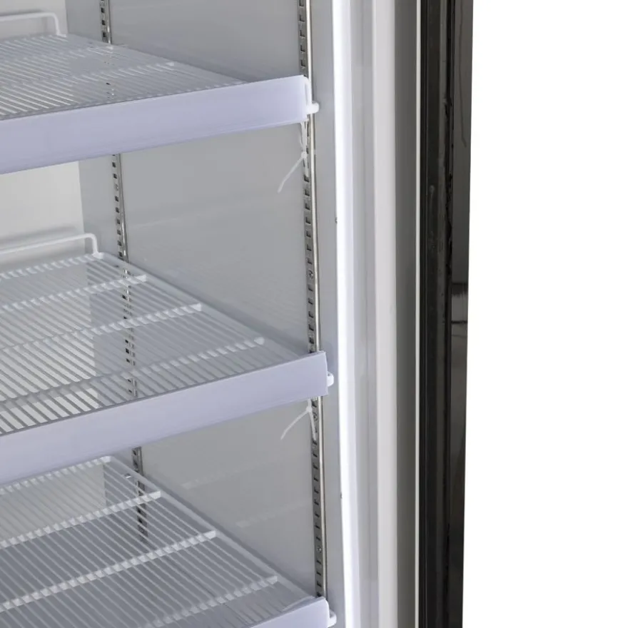 Gastro-Cool GD1050 Getränkekühlschrank 1060 Liter mit 2 Klapptüren, LED Beleuchtung, silber