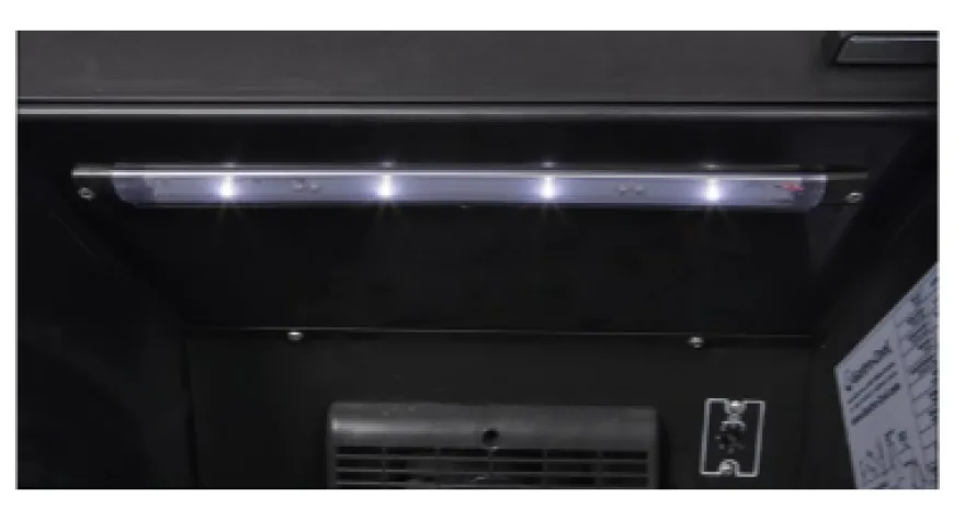 Gastro-Cool GD175 Getränkekühlschrank Retro Slim 212 Liter Eco Star, LED Beleuchtung, schwarz