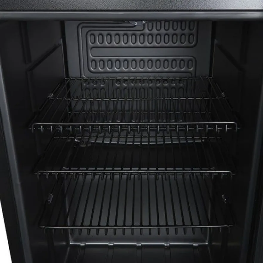 Gastro-Cool KW65 Getränkekühlschrank 62 Liter schwarz/schwarz, LED