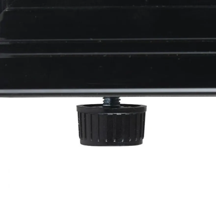 Gastro-Cool KW65 Getränkekühlschrank 62 Liter schwarz/schwarz, LED