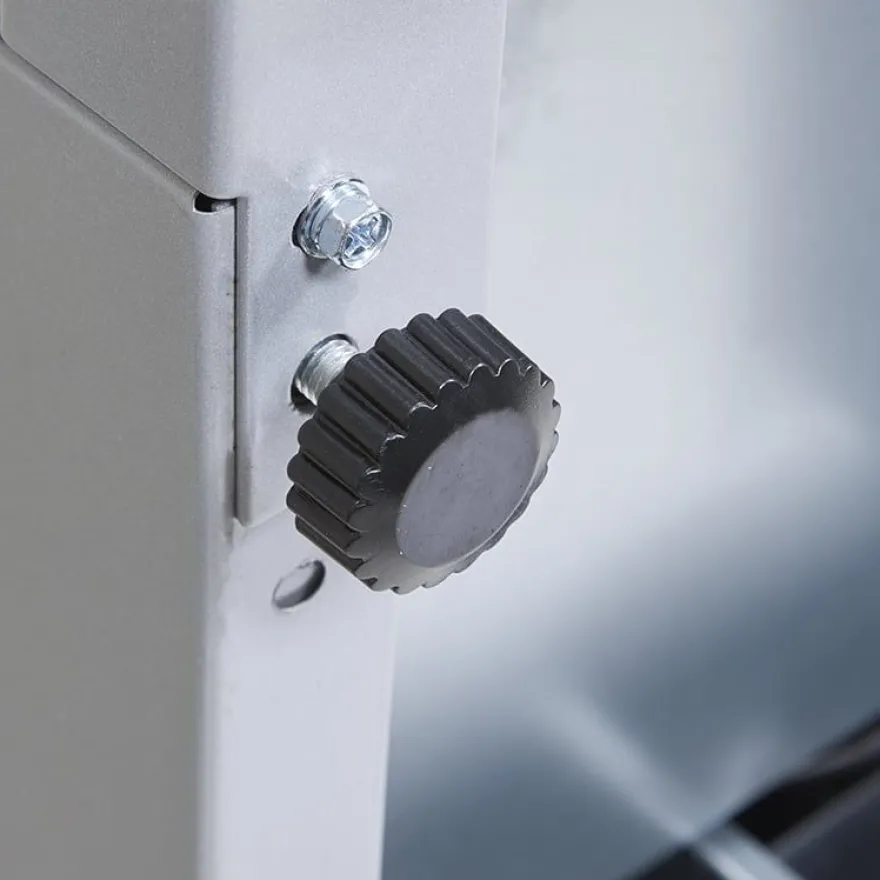 Gastro-Cool UC300 Barkühlschrank 330 Liter Schiebetüren silber, LED, unterbaufähig