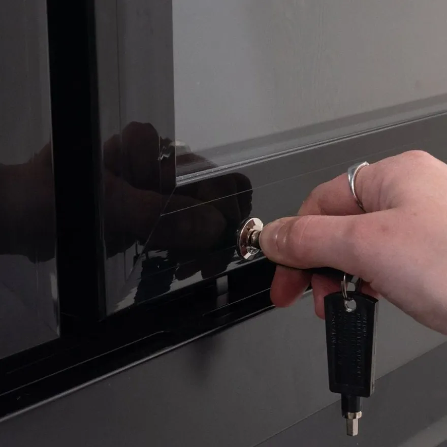 Getränkekühlschrank ECO 1500 mit Klapptüren und Leuchtaufsatz