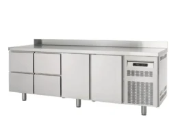 Kühltisch Profi 600 2/4 Superior mit Aufkantung