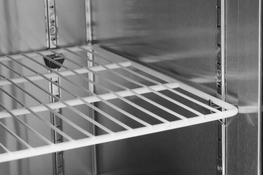 Kitchen Line Tiefkühltisch- zweitürig 220 Liter