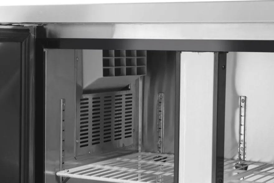 Kitchen Line Tiefkühltisch- zweitürig 220 Liter