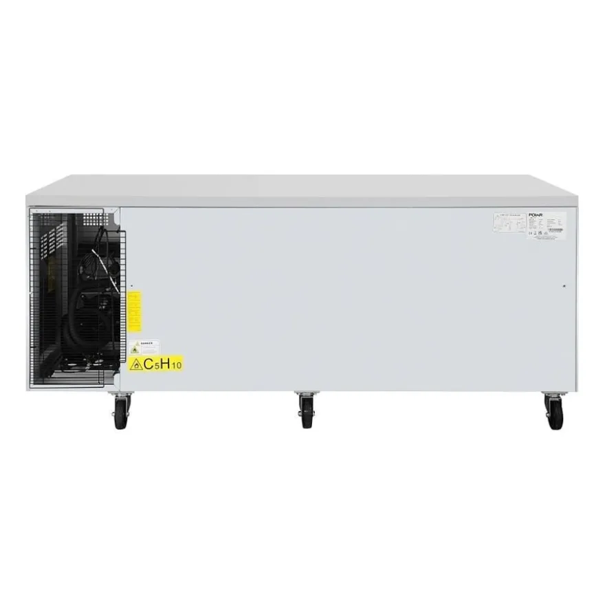 Polar U-Serie Bäckerei-Kühltisch EN 60x40 3 Türen 634 Liter auf Rollen