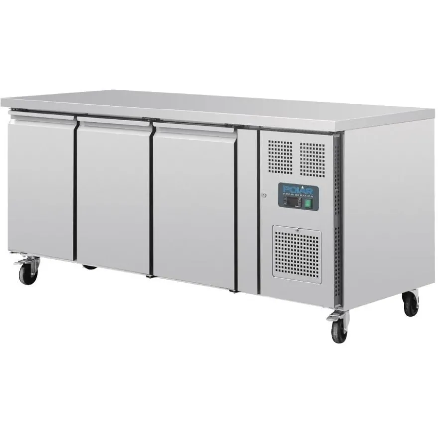 Polar U-Serie Bäckerei-Kühltisch EN 60x40 3 Türen 634 Liter auf Rollen
