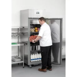 Polar U-Serie Gastro Kühlschrank 700 Liter, hohe Energieeffizienz