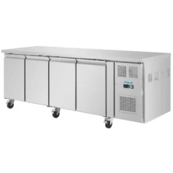 Polar U-Serie Kühltisch 4 Türen 553 Liter auf Rollen
