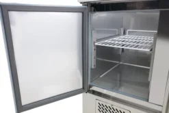 SARO Saladette mit 3 Türen, Modell BALDUR S 903