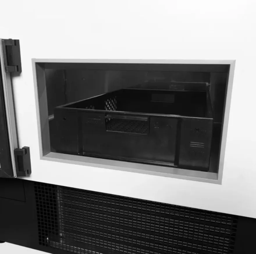 Tefcold Bedien-Kühltheke SOCA25090B 2548 mm, LED, schwarz