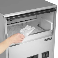 Tefcold Volleiswürfelbereiter TC57