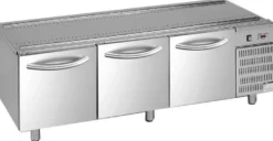Unterbaukühltisch Dexion Lux 700 - 160/70 - 3 Türen
